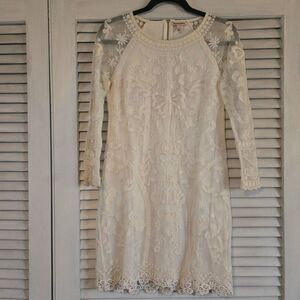 Juicy Couture Ivory Lace Dress Zipper Bow embroidery Size 6
